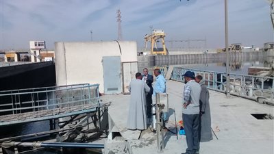 الرى .. عطل ببوابات هويس قناطر اسنا نتيجة اصطدام باخرة