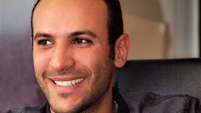 محمد دياب ينفي علاقته باحد الكتب أو اتجاهه للتمثيل