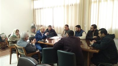 اجتماع وكيل وزارة الصحة مع مدير مستشفيات جامعة الزقازيق وأعضاء هيئة التدريس