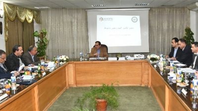 وزير البترول: نعمل على تنفيذ مشروعات جديدة بتكنولوجيا حديثة لتطوير صناعة التكرير