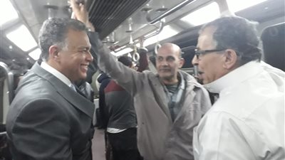 توريد 6 قطارات متكاملة وجرارات وعربات جديدة بـ48 مليار جنيه