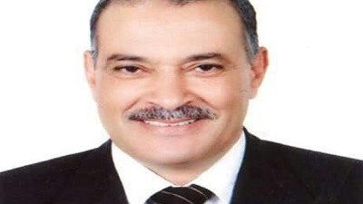 عبد العزيز السيد: تنفيذ قرار منع تداول الدواجن الحية فى موعده دون تأجيل