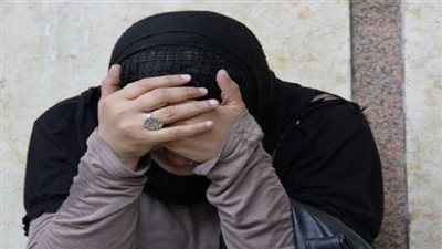 مهندسة تطلب الخلع.. 