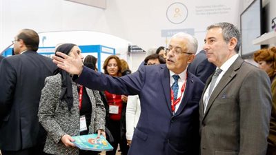 جناح وزارة التربية والتعليم والتعليم الفني في BETT Show البريطاني يجذب الأنظار