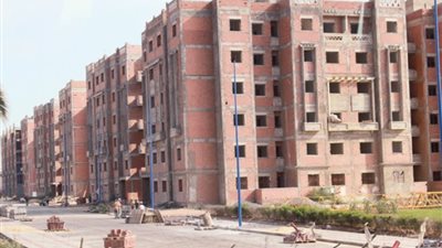 محافظ القاهرة: اتخاذ الإجراءات القانونية ضد مخالفى قرار طلاء الواجهات