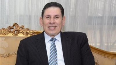 نائب رئيس عين شمس يؤكد: ضرورة تعظيم الاستفادة من معرض الكتاب في النشر الأكاديمى