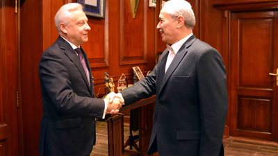 سفير بيلاروسيا فى زيارة سياحية للأقصر ويلتقى المحافظ