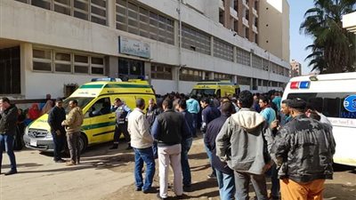 مصرع 16 شخص واصابة 61 اخرين في 3 حوادث طرق بالبحيرة.. صور