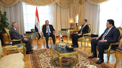 عمرو طلعت يستقبل الرئيس التنفيذي الجديد للشركة المصرية للاتصالات