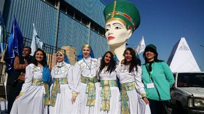 رأس نفرتيتي تجوب شوارع كفر الشيخ بكرنفال الجامعات المصرية