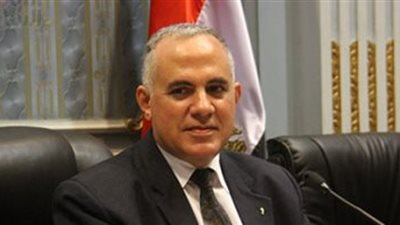 تعرف علي مشروعات التوسع الافقى والبنية الاساسية للرى والصرف