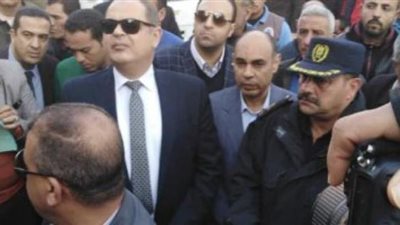 5 آلاف جنيه لأسرالمنزل المنهار بالمحلة ولجنة فنية لبحث أسباب الحادث