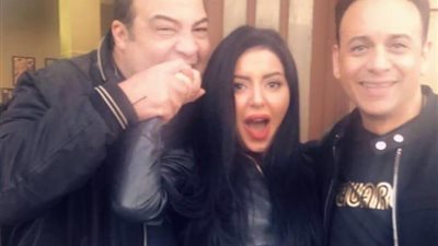 تعرف على بطلة فيلم مصطفى قمر!