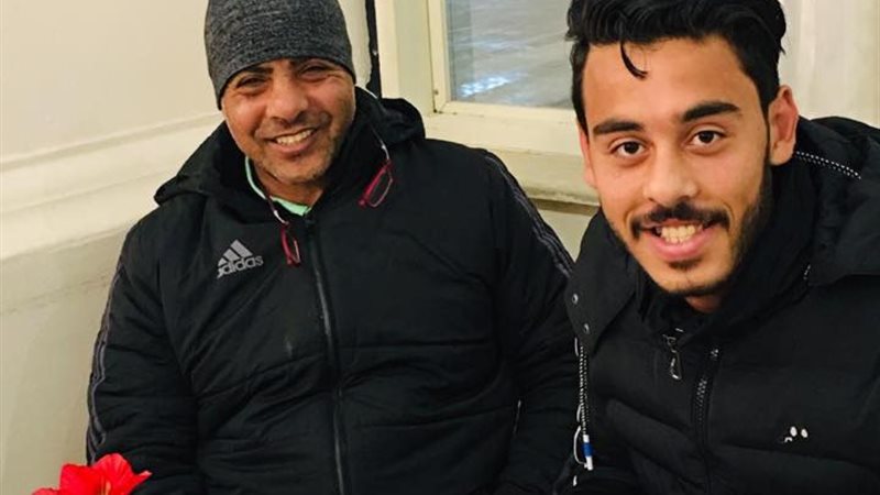 أحمد عبد الحكيم مدافع