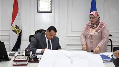 محافظ البحيرة يعتمد المخططات التفصيلية لعدد من القرى