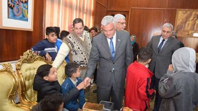 بالصور.. جامعة المنوفية تحتفل بيوم اليتيم