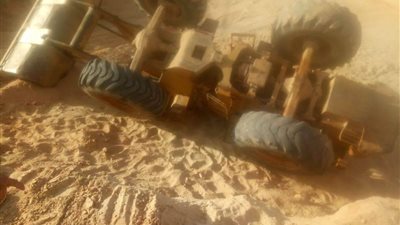 وفاة طفلين أثر انقلاب لودر بحفرة فى العاشر من رمضان
