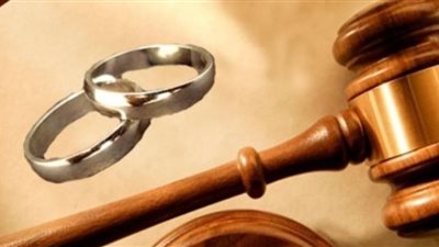 تخلع زوجها.. وتؤكد: خسرت بيتى بسبب عينه