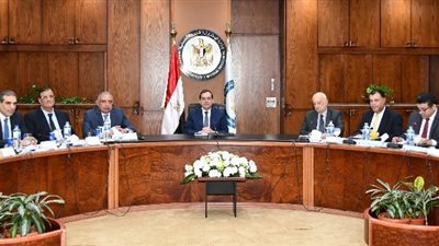 الملا: نستهدف إنتاج 3 مليارات قدم مكعب غاز يومياً من 
