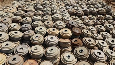 مركز الملك سلمان للإغاثة يفكك 39 ألف لغمًا حوثيًا