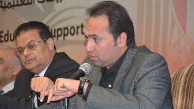 نائب وزير التعليم لشئون المعلمين: نعمل على معالجة الاغتراب الداخلى وخاصة فى المناطق الحدودية.