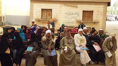 300 حالة يوميا في مبادرة 100 مليون صحة بجامعة بنى سويف