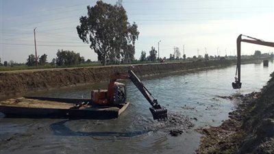 محافظ كفرالشيخ يتابع إنجازات الإدارة المركزية للموارد المائية والري