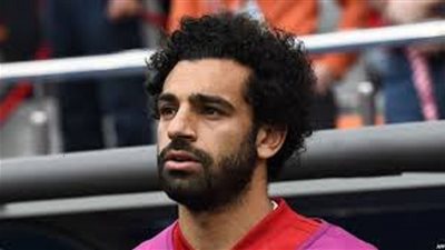 محمد صلاح ينتظر نتيجة المواجهة النارية بين السيتى وتشيلسى