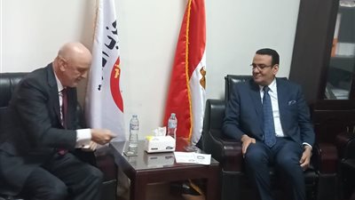 حسب الله والسفير الاسبانى بالقاهرة يستعرضان القضايا السياسية والاقتصادية
