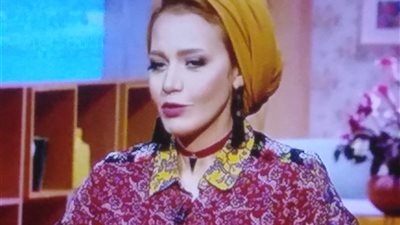 محتاره تلبسي ايه في الفلانتين ..الفاشون بلوجر ايمي شاهين تجيب