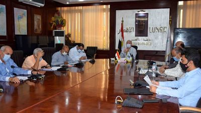 محافظ الأقصر يطالب بسرعة التصالح في مخالفات البناء