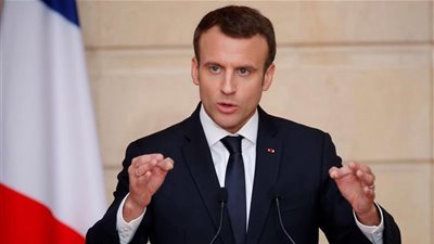 ماكرون: لن يتم منح لبنان شيكاً على بياض
