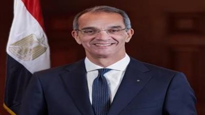 وزير الاتصالات يكشف عن موعد تحسن سرعة الانترنت