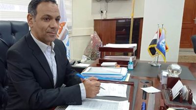 عمار مندور: جهاز مدينة بدر أغلق 5 محلات مخالفة بالتعاون مع شرطة.. بالصور