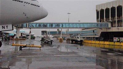 مطار بغداد يخلي مواد 