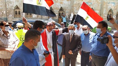 محافظ الغربية يتفقد لجان الاقتراع ببسيون وكفر الزيات وطنطا. في اليوم الثاني للانتخابات