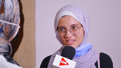 جامعة مصر للعلوم والتكنولوجيا تمنح الطالبة نور منحة مجانية بكلية الطب