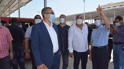 محافظ الغربية في جولة مفاجئة لمركز طنطا ويوجه برفع التراكمات الترابية والإشغالات