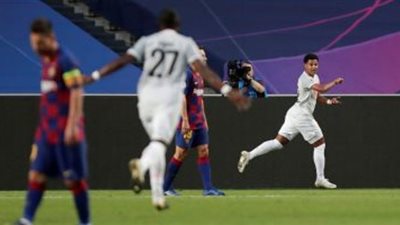 بايرن ميونخ يضيف الهدف الخامس فى مرمى برشلونة