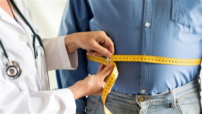تناولها ..أطعمة تساعدك على حرق دهون البطن