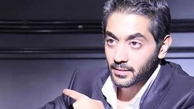 تعليق نارى من احمد فلوكس عن اعمال السحر بمقابر