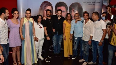 أبطال فيلم توأم روحي يحتفلون بالعرض الاول وسط نجوم المجتمع والمشاهير.. صور