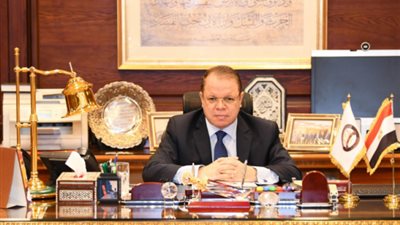 النائب العام يأمر بحبس المتهم بتعذيب الطفلة أمنية وضبط واحضار زوجته ومتهمين اخرين