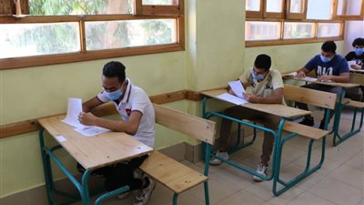 انطلاق امتحانات الدور الثانى لطلاب الثانوية العامة اليوم