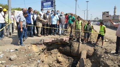 تطوير وحل مشكلة تسرب المياه بنفق ناصر بميدان المؤسسة في القليوبية