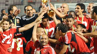 أكثر 10 أندية تتويجًا بالبطولات الدولية.. الأهلى فى المركز الثانى
