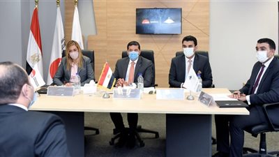 رئيس هيئة الاستثمار يشارك في لجان المقابلات الشخصية لـ البرنامج الرئاسي لتأهيل التنفيذيين للقيادة