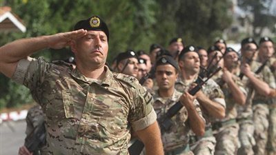 الجيش اللبنانى يعلن العثور على 79 مستوعبا تحتوى على مواد خطيرة بمرفأ بيروت