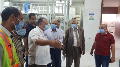 محافظ أسيوط يشدد على تكثيف الحملات الميدانية على المناطق الصناعية والمنشأت لمراجعة اشتراطات السلامة والأمان