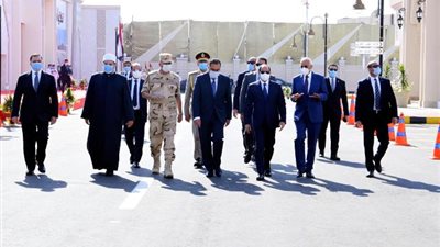 أنتم الأعداء وليس الإرهاب .. الرئيس السيسي موجها رسالة للمخالفين .. تعالوا وانا أساعدكم في البناء الصحيح